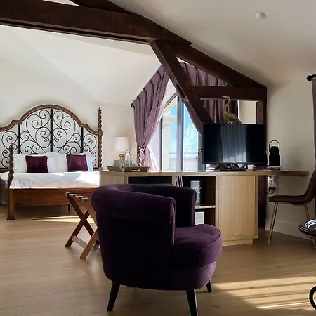 Chateau Tour Saint-fort D'hotes Отель типа 