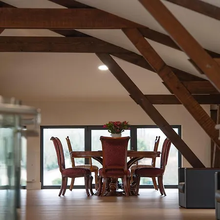 Bed & Breakfast Chateau Tour Saint-fort D'hotes 4*